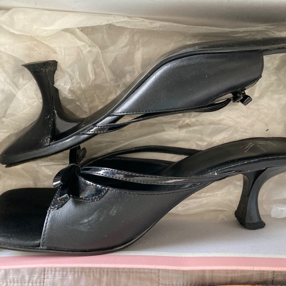 Women heel slides - Picture 3 of 4